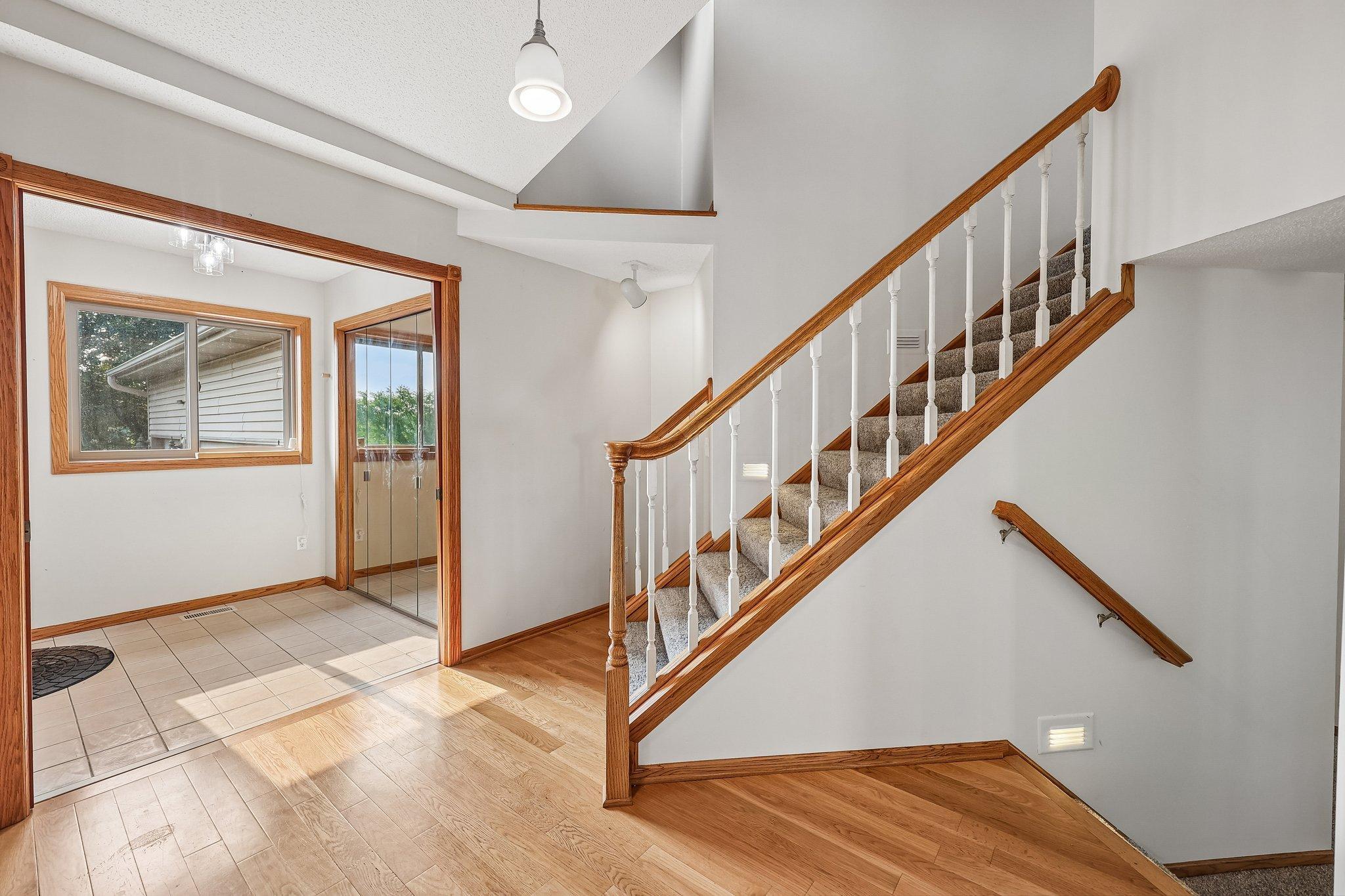 597 Viking Drive E