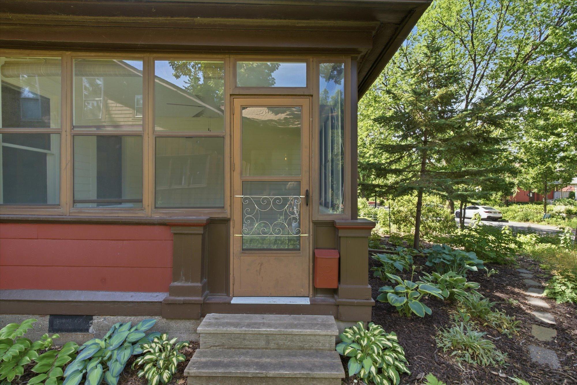 143 Bedford Street SE