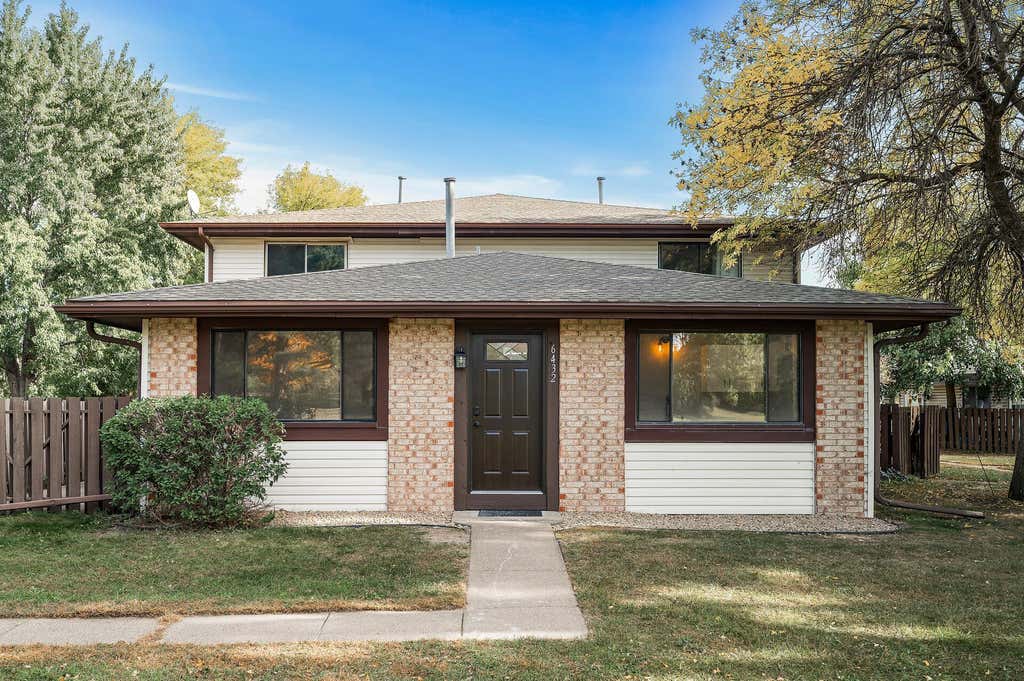 Photo of 6432 84th Court N, Brooklyn Park, MN 55445 (MLS # 7125676)