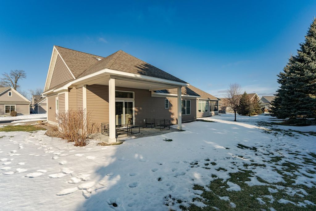 Photo of 2359 Weston Place SW, Rochester, MN 55902 (MLS # 7007507)