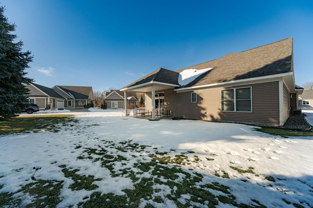 Photo of 2359 Weston Place SW, Rochester, MN 55902 (MLS # 7007507)