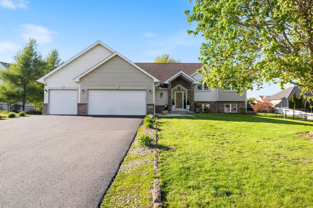 Photo of 19855 Burlington Path, Farmington, MN 55024 (MLS # 7062461)