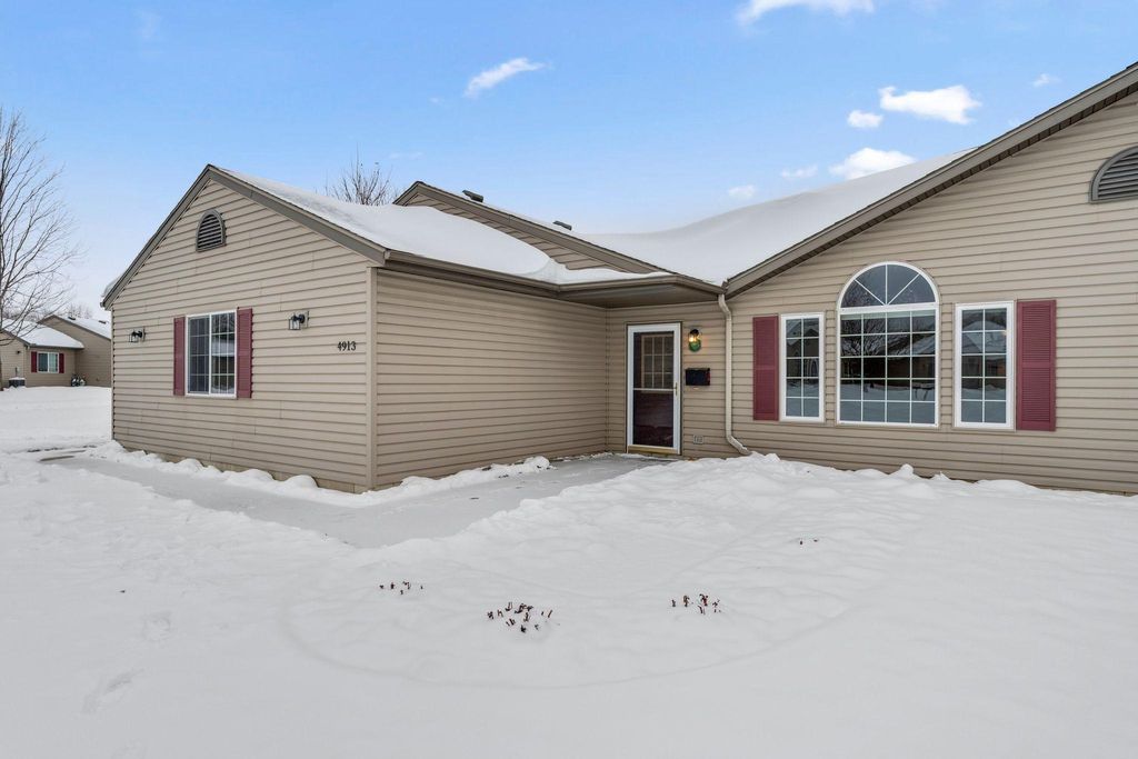 Photo of 4913 34th Court NW, Rochester, MN 55901 (MLS # 6823578)