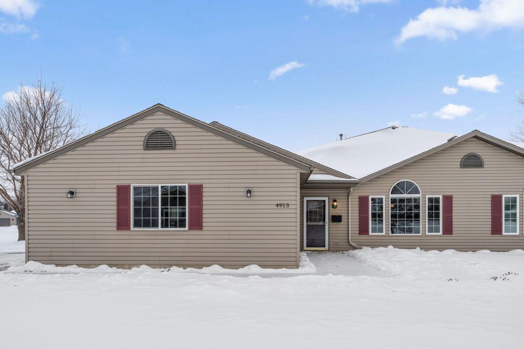 Photo of 4913 34th Court NW, Rochester, MN 55901 (MLS # 6823578)