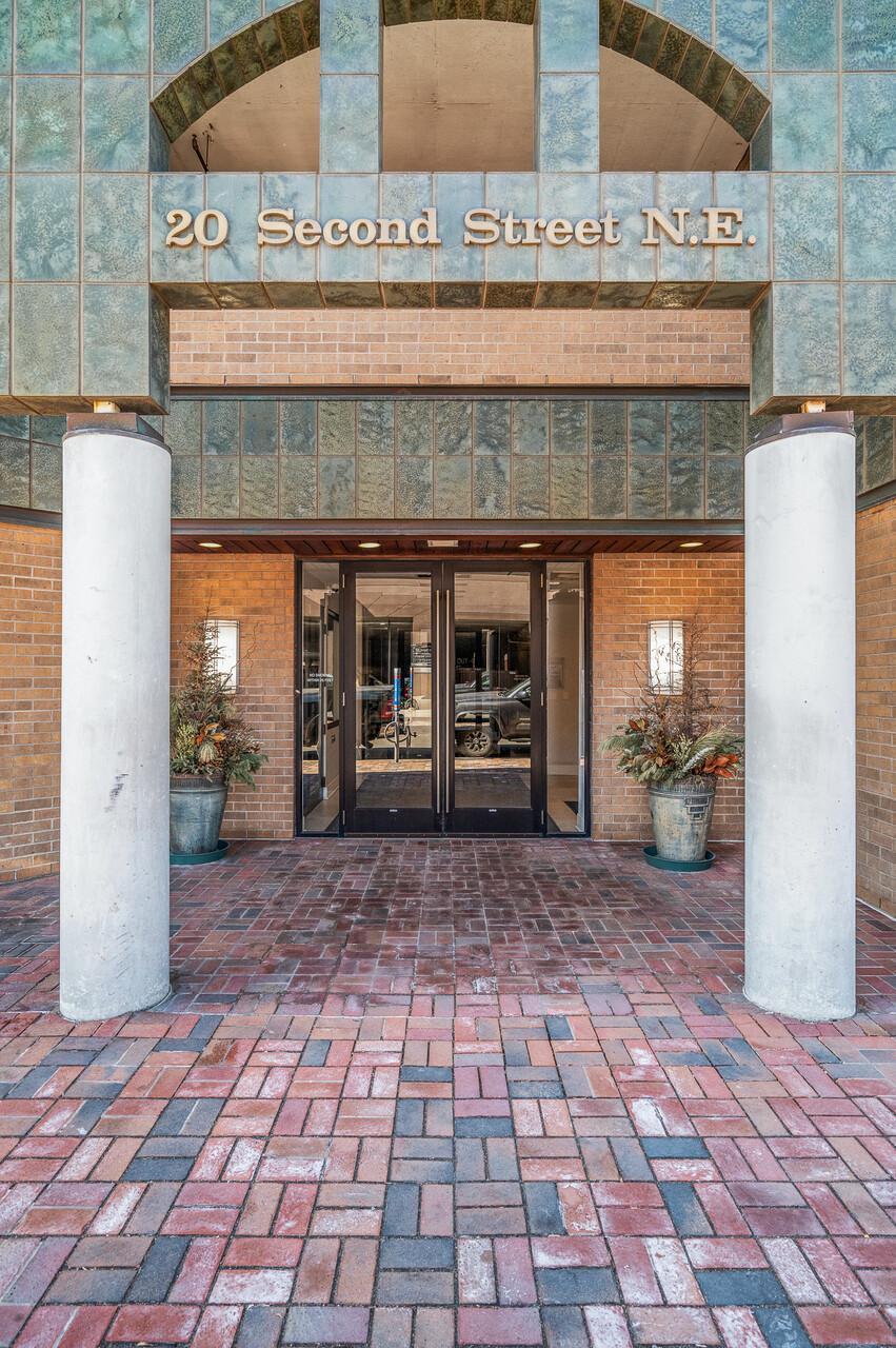 20 2nd Street NE P908