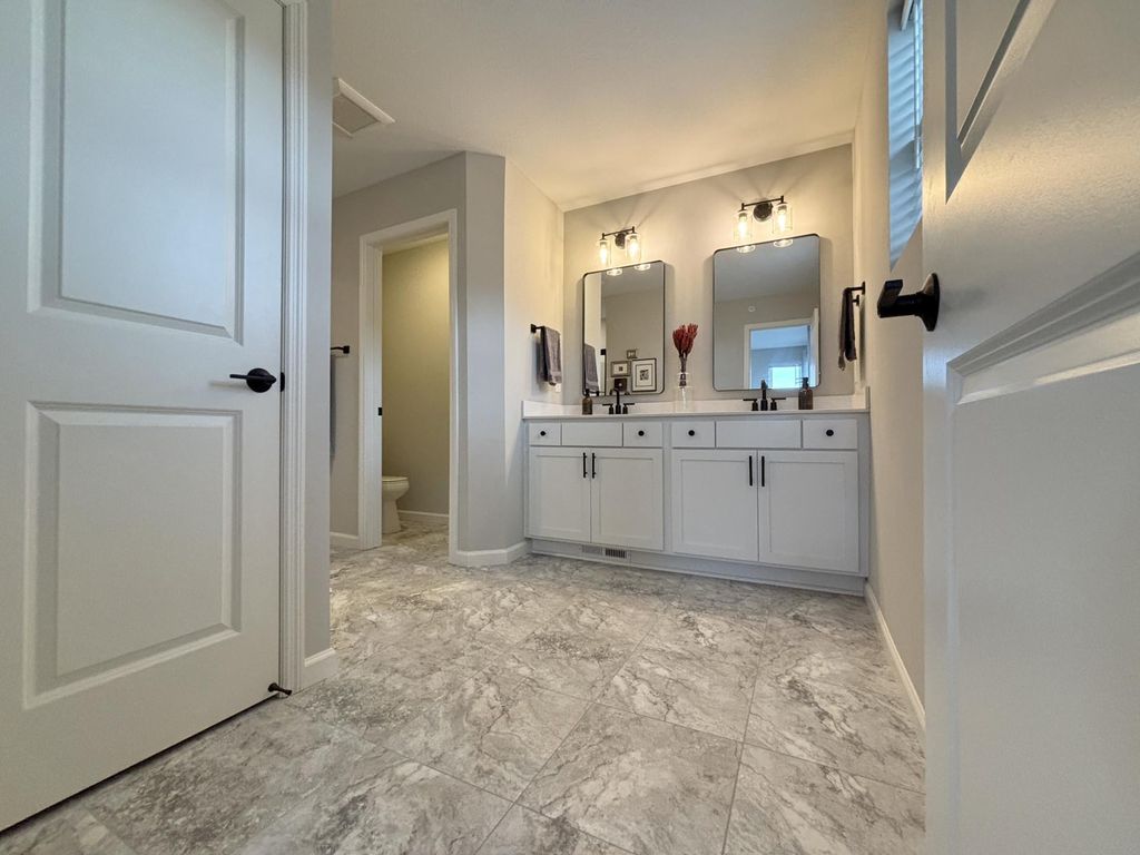 Photo of 212 Junco Road N, Lake Elmo, MN 55042 (MLS # 7071268)