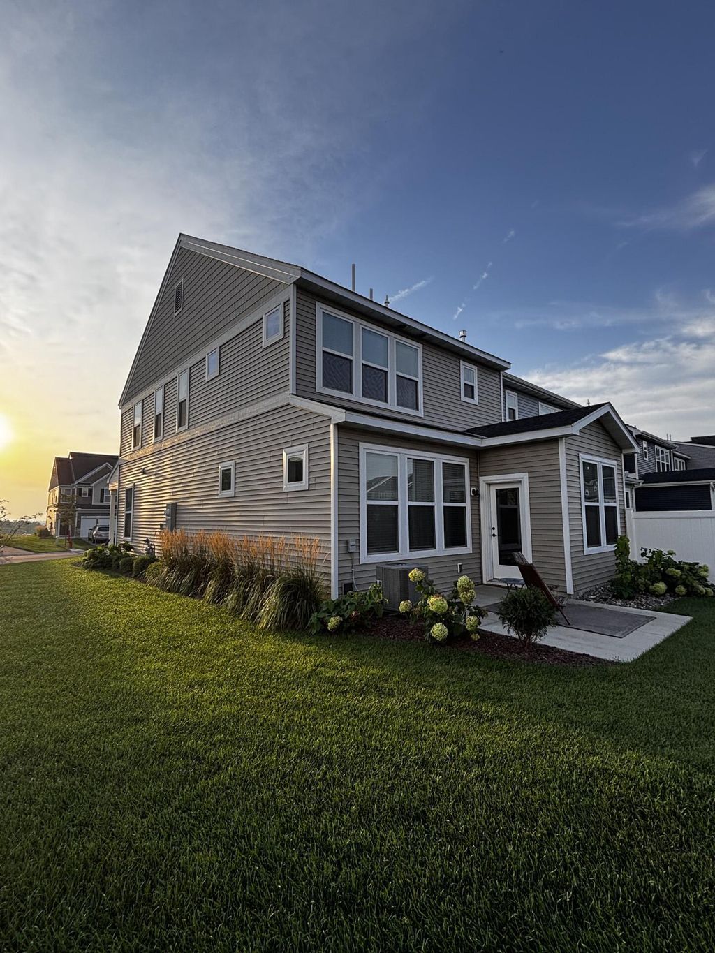 Photo of 212 Junco Road N, Lake Elmo, MN 55042 (MLS # 7071268)