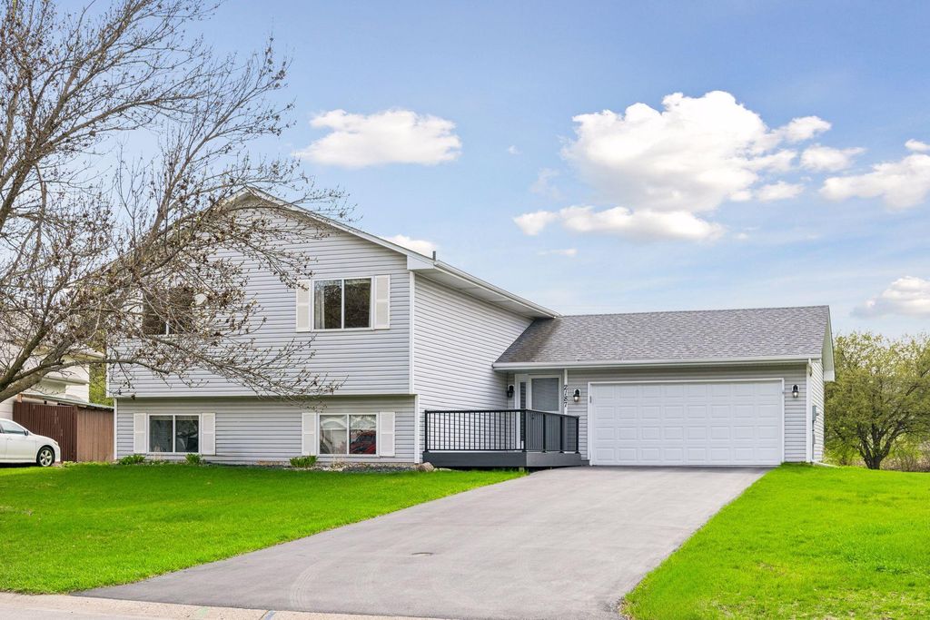 Photo of 2187 Grimm Road, Chaska, MN 55318 (MLS # 7007549)