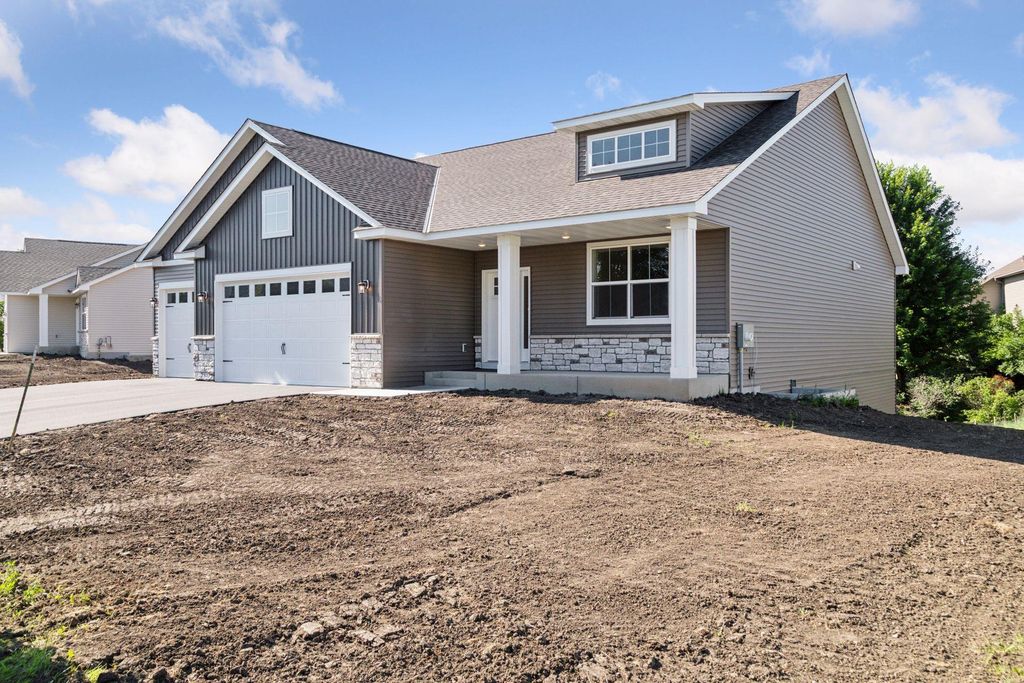 Photo of 832 Forest Edge Drive, Jordan, MN 55352 (MLS # 7020841)