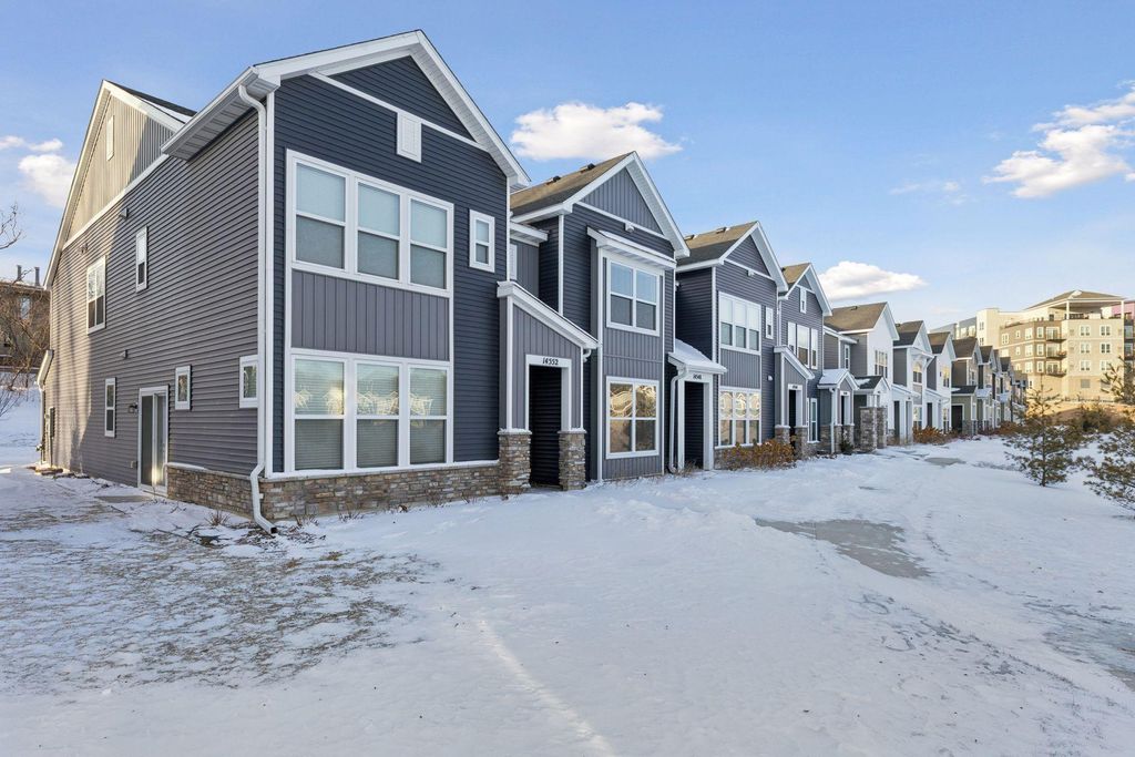 Photo of 14548 Twin Lakes Circle, Burnsville, MN 55306 (MLS # 7009515)