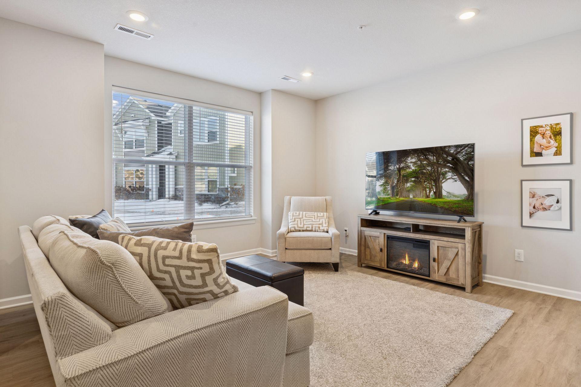 14548 Twin Lakes Circle