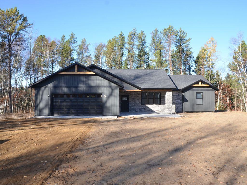 20751 Firewood Trail