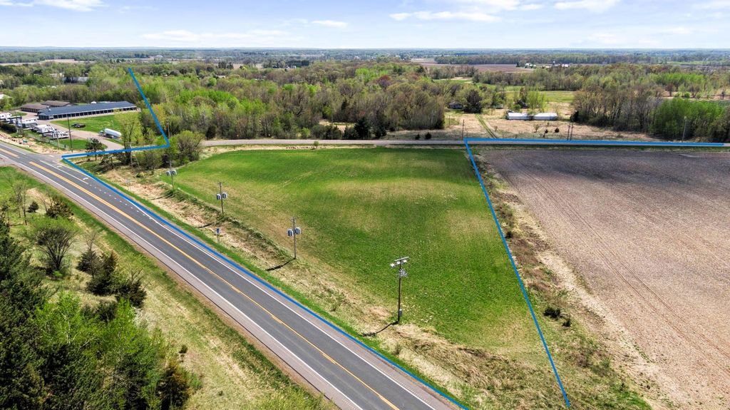 Photo of 15535 375th St, Taylors Falls, MN 55084 (MLS # 7057567)