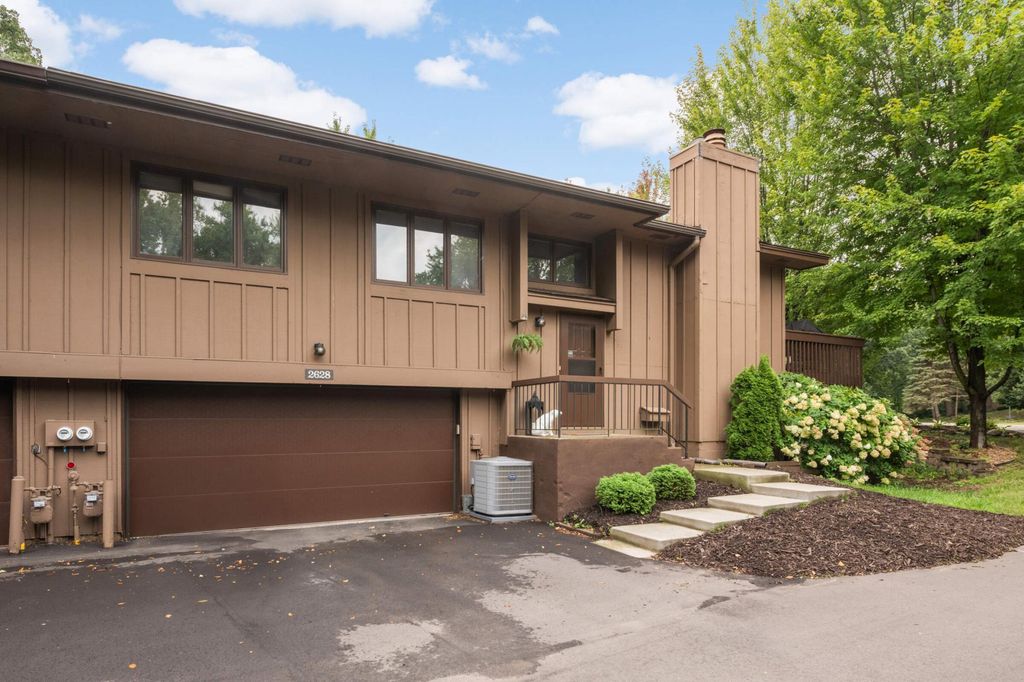 Photo of 2628 Sumac Court, White Bear Lake, MN 55110 (MLS # 7020539)