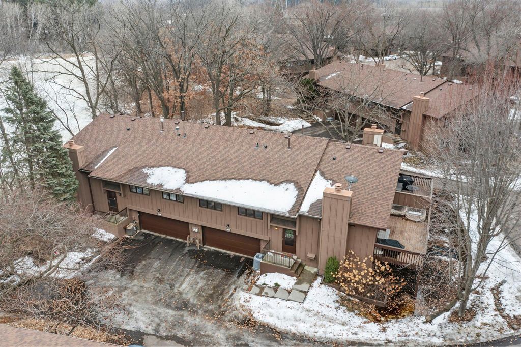 Photo of 2628 Sumac Court, White Bear Lake, MN 55110 (MLS # 7020539)