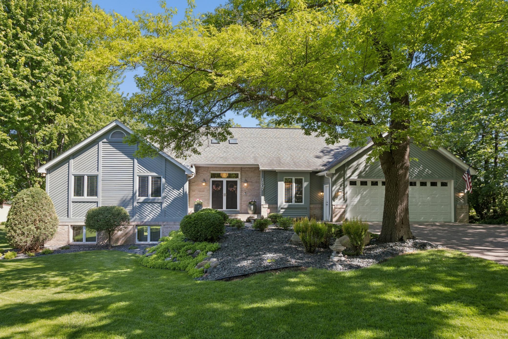 1807 Timberline Trail