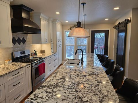 2720 64th Street E Inver Grove Heights MN 55076