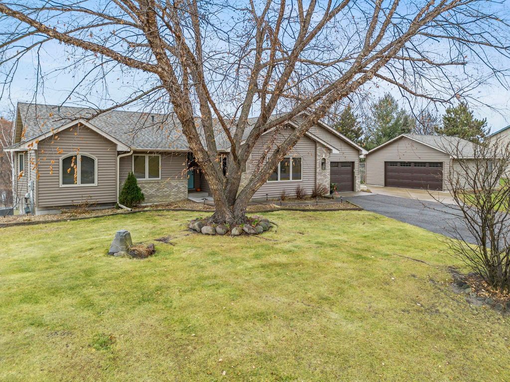 Photo of 33584 Washington Street NE, Cambridge, MN 55008 (MLS # 7013271)