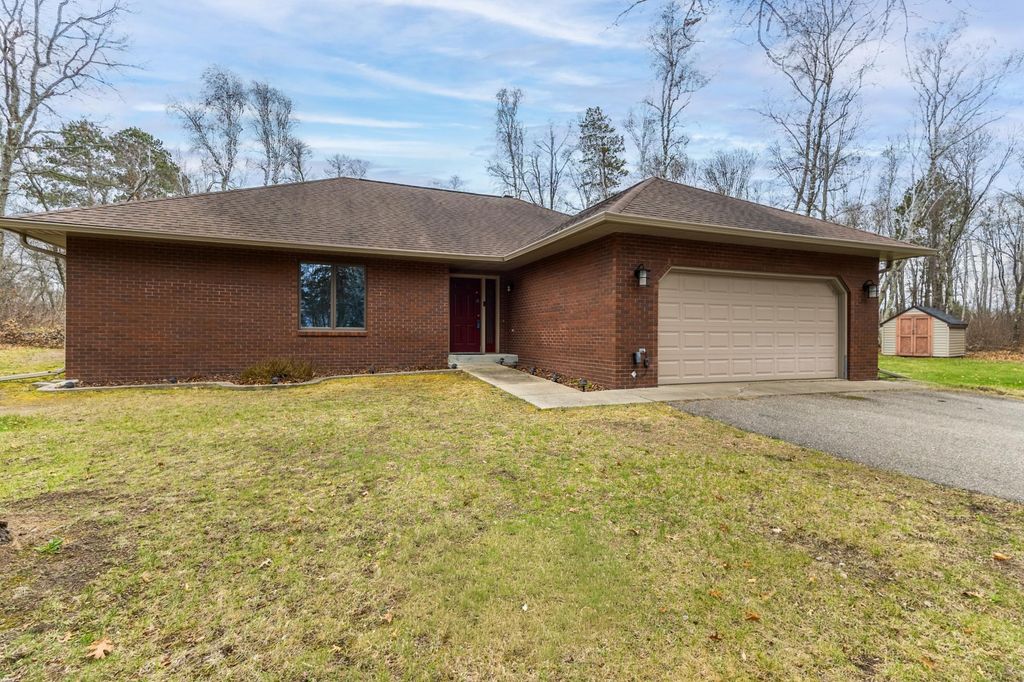 Photo of 5500 Timber Ridge Drive NE, Bemidji, MN 56601 (MLS # 7062312)