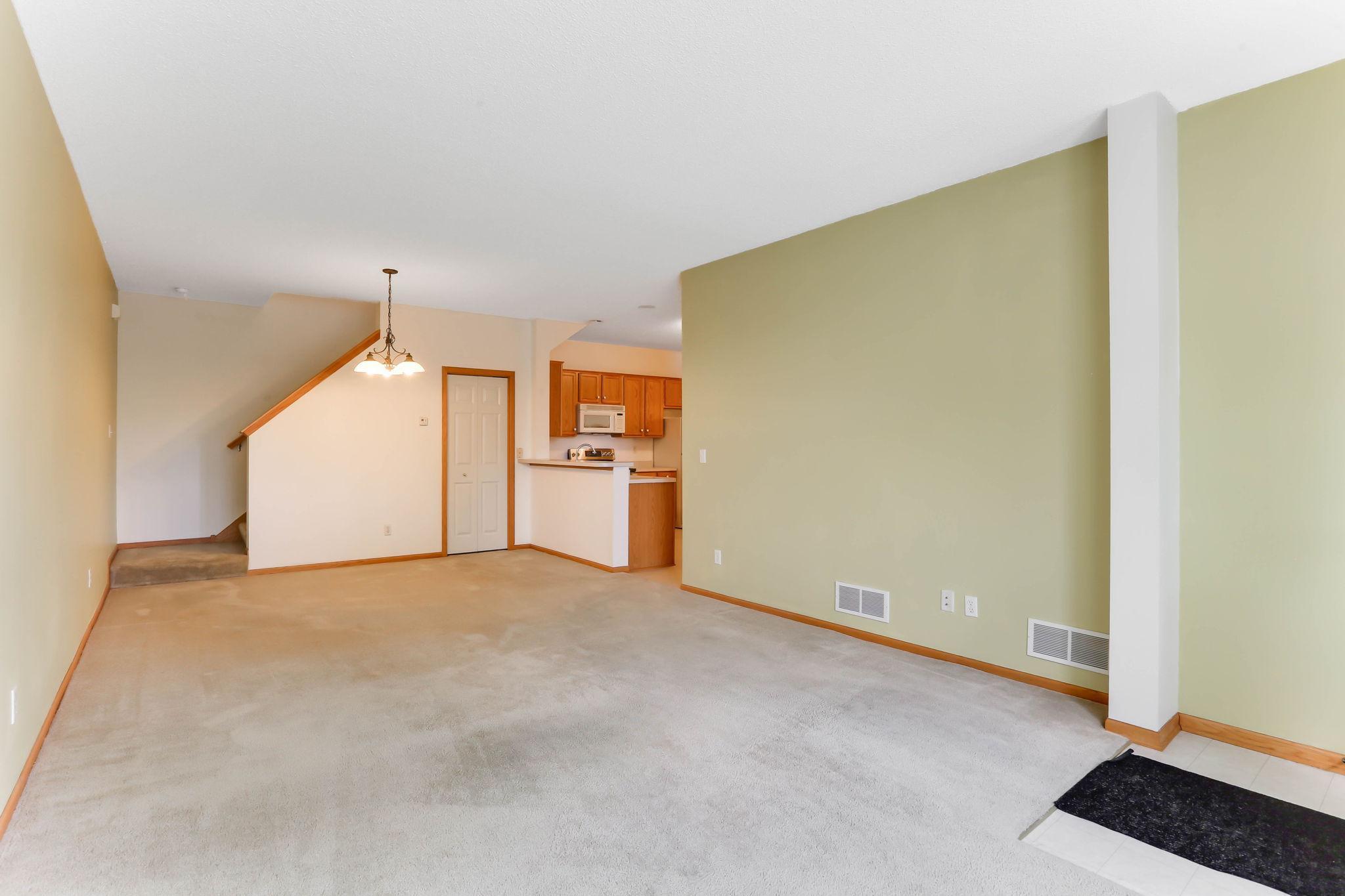 19512 Blue Jay Court
