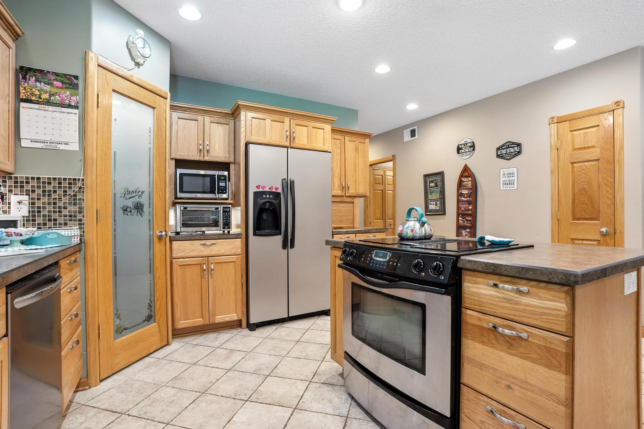 Bagley, Minnesota 56621, United States, 4 Bedrooms Bedrooms, ,3 BathroomsBathrooms,Residential,Active,170986