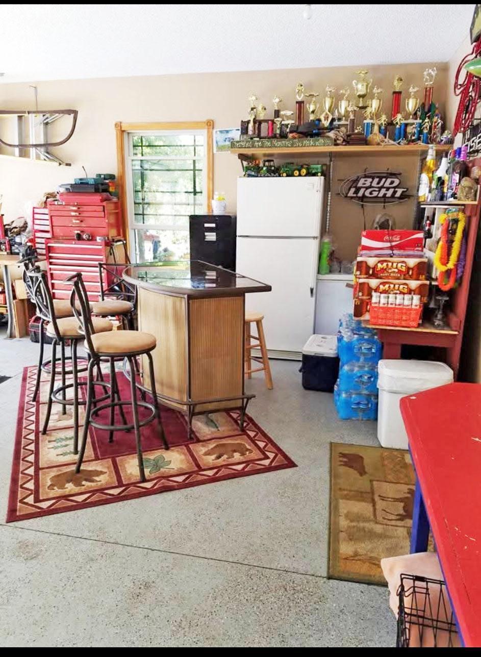 Bagley, Minnesota 56621, United States, 4 Bedrooms Bedrooms, ,3 BathroomsBathrooms,Residential,Active,170986