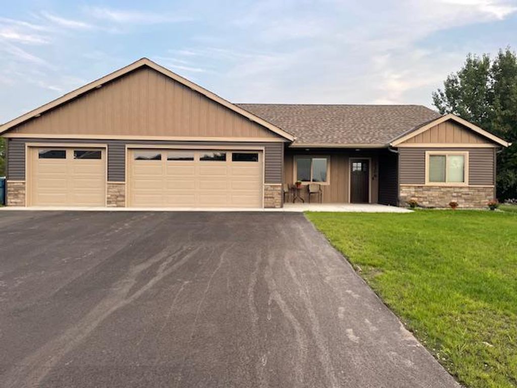 Photo of 1308 Iris Lane NE, Saint Joseph, MN 56374 (MLS # 7003622)
