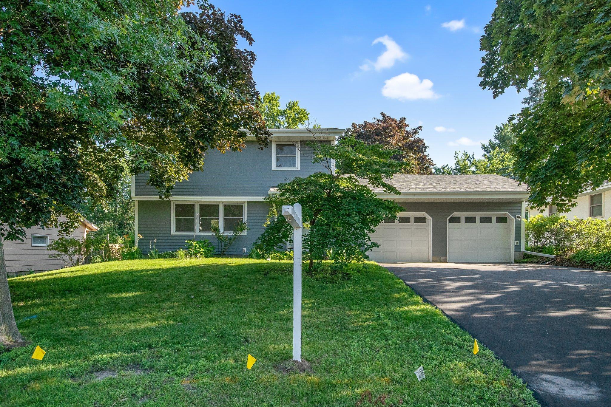 2205 Mapleview Avenue