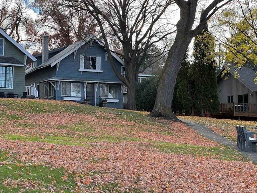 Photo of 2765 West Road, Wayzata, MN 55391 (MLS # 7040479)