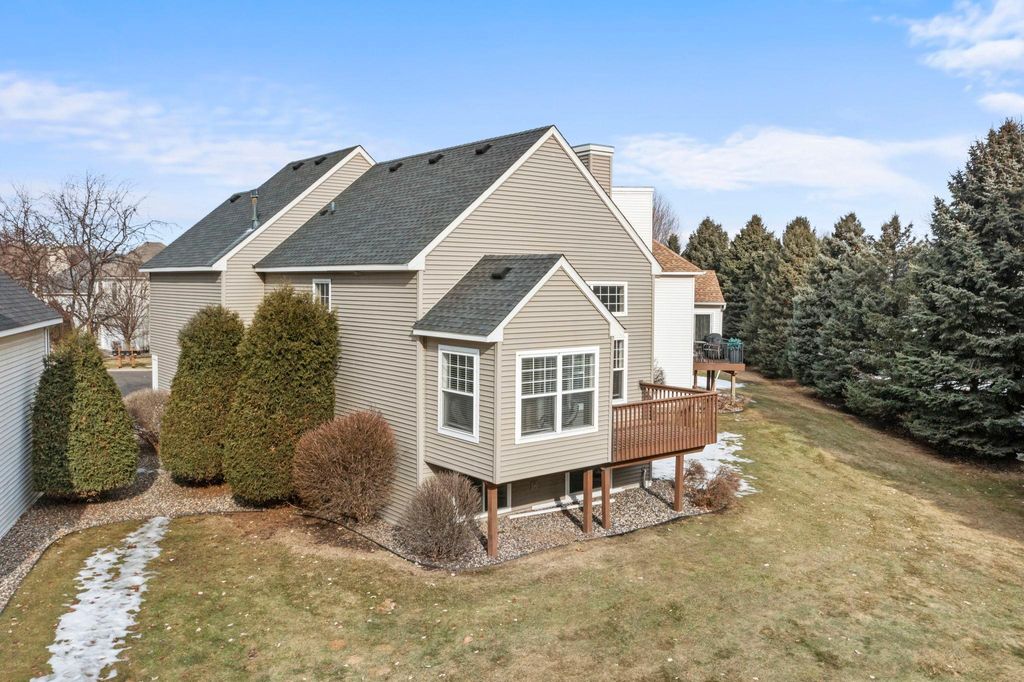 Photo of 10258 Country Club Alcove, Woodbury, MN 55129 (MLS # 7016049)