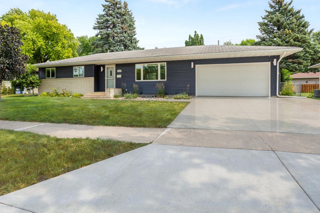 Photo of 1108 S River Drive, Moorhead, MN 56560 (MLS # 7117552)