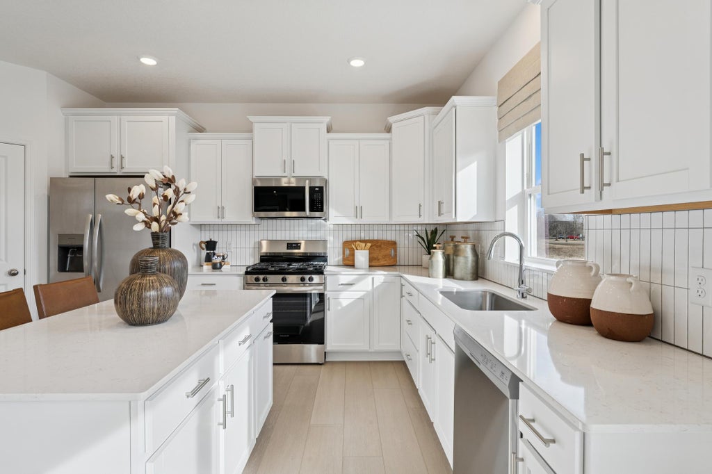 Photo of 1903 White Pine Way, Carver, MN 55315 (MLS # 7149054)