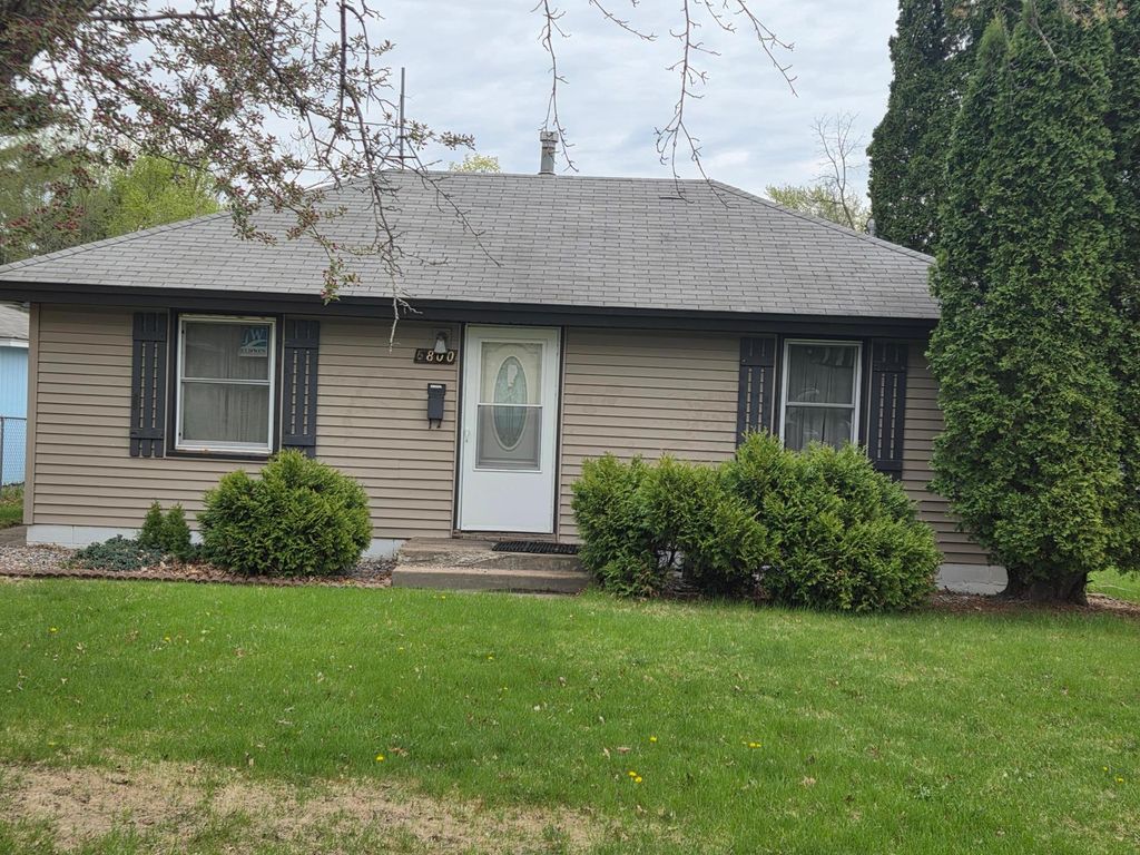 Photo of 6800 Perry Avenue N, Brooklyn Center, MN 55429 (MLS # 7076887)