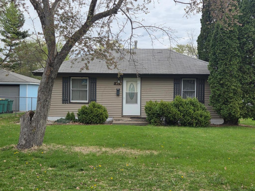 Photo of 6800 Perry Avenue N, Brooklyn Center, MN 55429 (MLS # 7076887)
