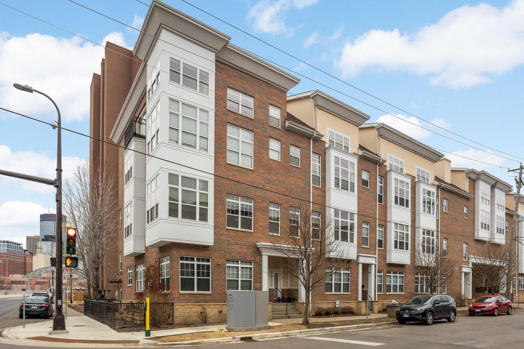 Photo of 308 E 18th Street #303, Minneapolis, MN 55404 (MLS # 7037296)