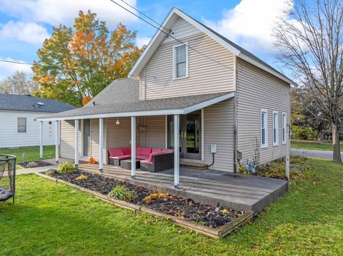 Photo of 802 Fillmore Street SE, Chatfield, MN 55923 (MLS # 6812011)