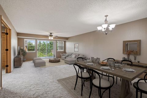 935 Ferndale Street N 302 Maplewood MN 55119