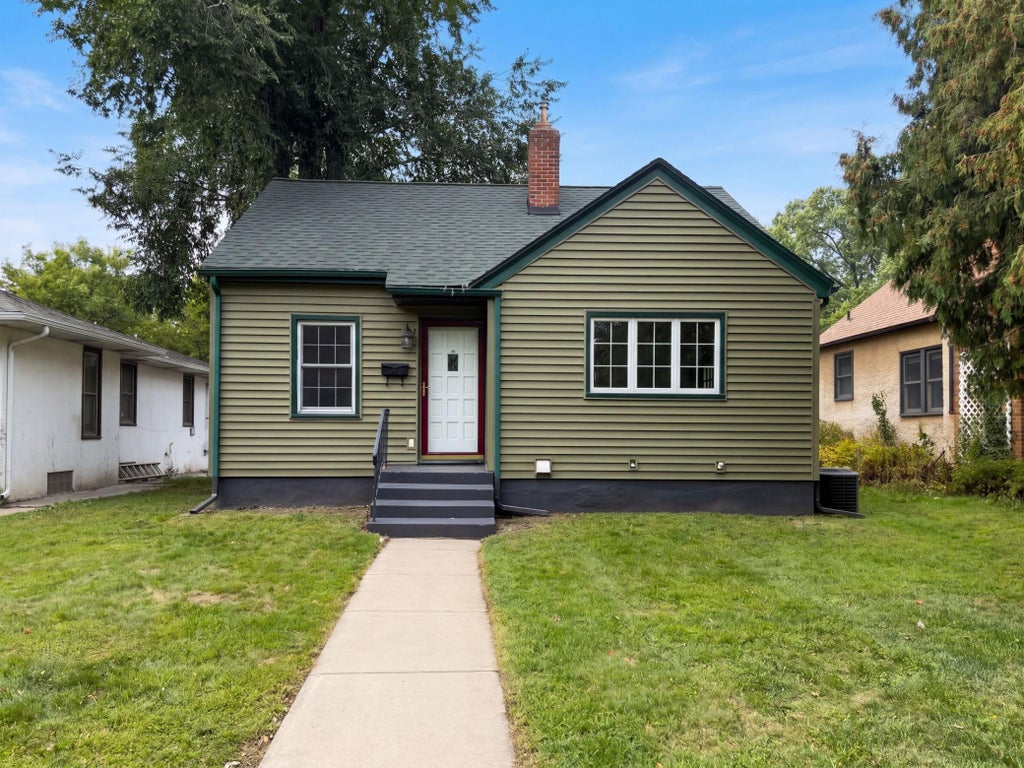 Photo of 3419 Queen Avenue N, Minneapolis, MN 55412 (MLS # 7149484)