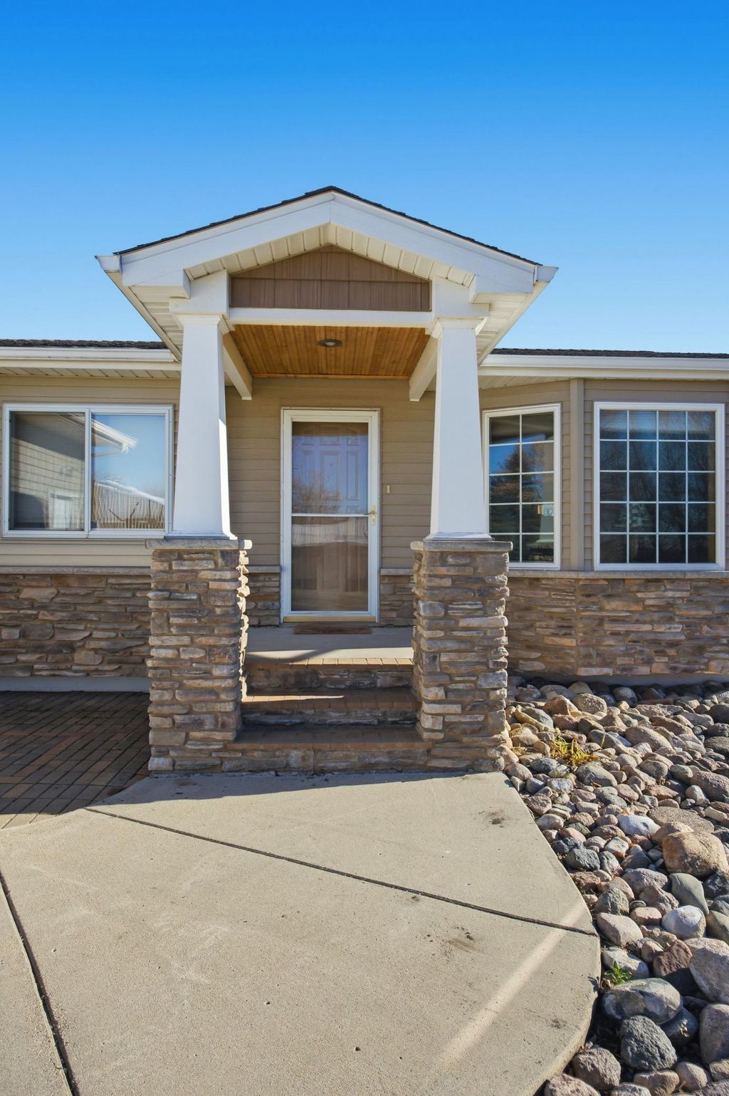 Photo of 6673 230th Street N, Cromwell Twp, MN 56549 (MLS # 6820167)