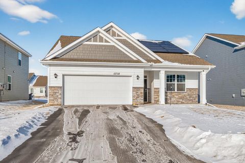 12738 Erskin Street NE Blaine MN 55449