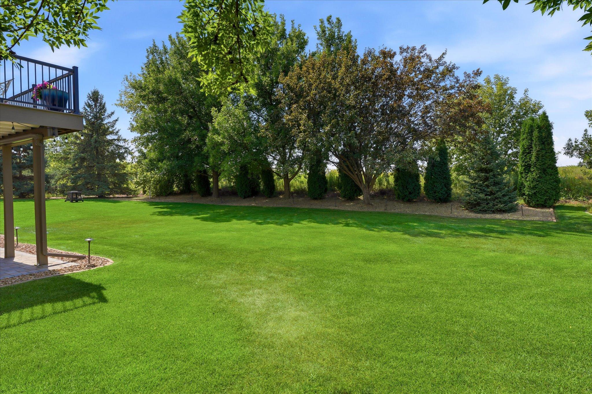 13005 Oakwood Drive