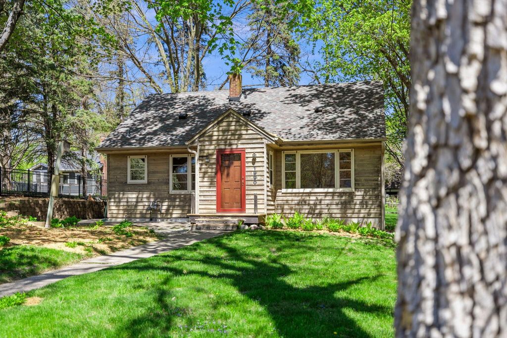 Photo of 1990 Spates Ave AVE, Long Lake, MN 55356 (MLS # 7062030)