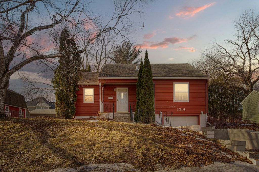 Photo of 1314 N Cedar Avenue, Owatonna, MN 55060 (MLS # 7016712)