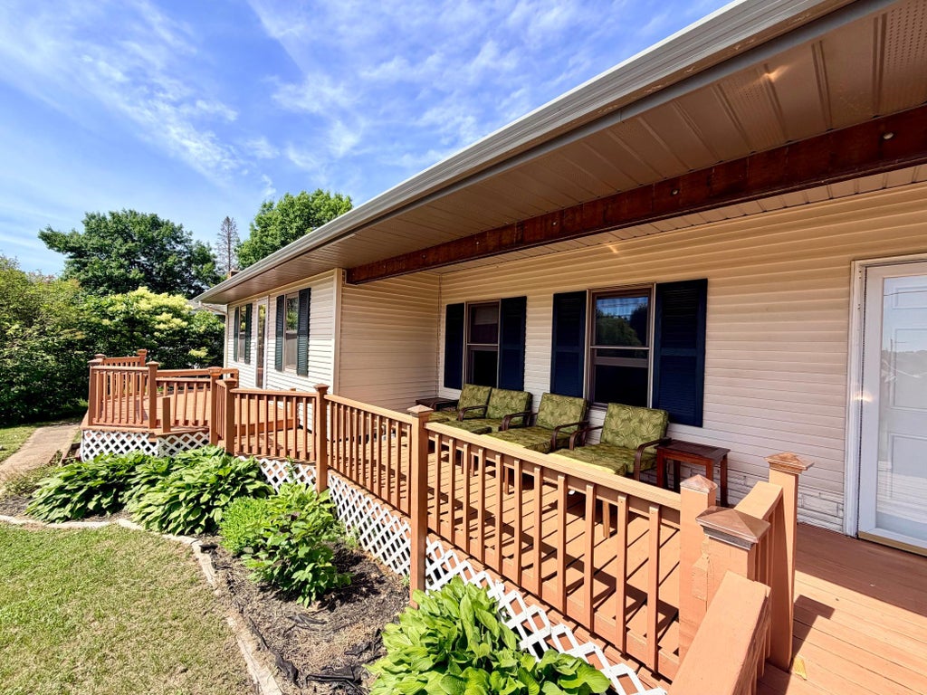 Photo of 111 3rd Avenue N, Hibbing, MN 55746 (MLS # 7100473)