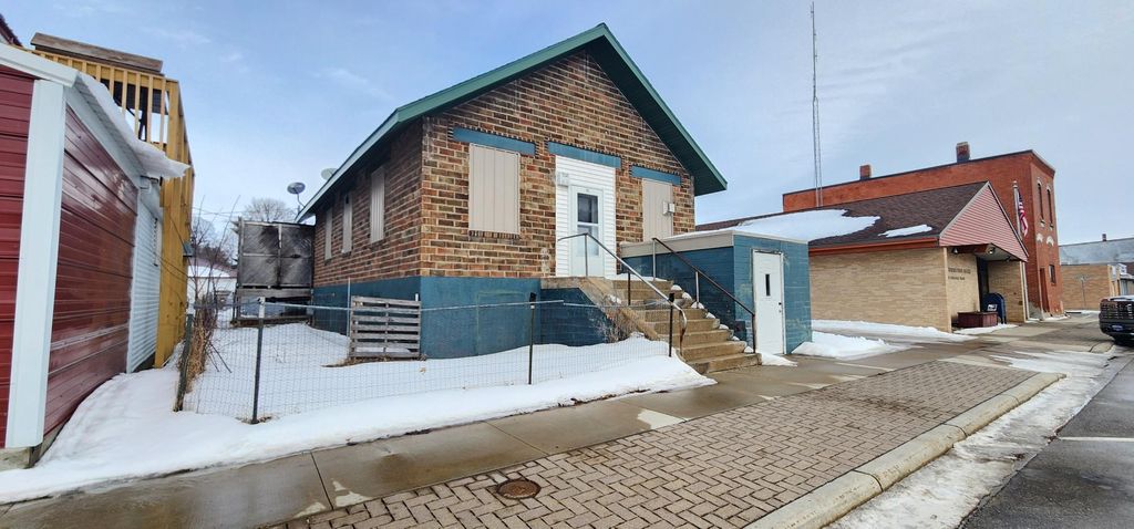 Photo of 105 Main Street W, Eagle Bend, MN 56446 (MLS # 7001225)