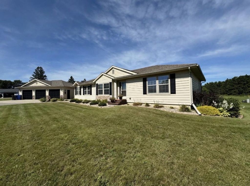 Photo of 1994 Longview Drive, Detroit Lakes, MN 56501 (MLS # 7062344)