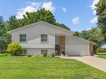 12803 Everest Avenue Apple Valley MN 55124
