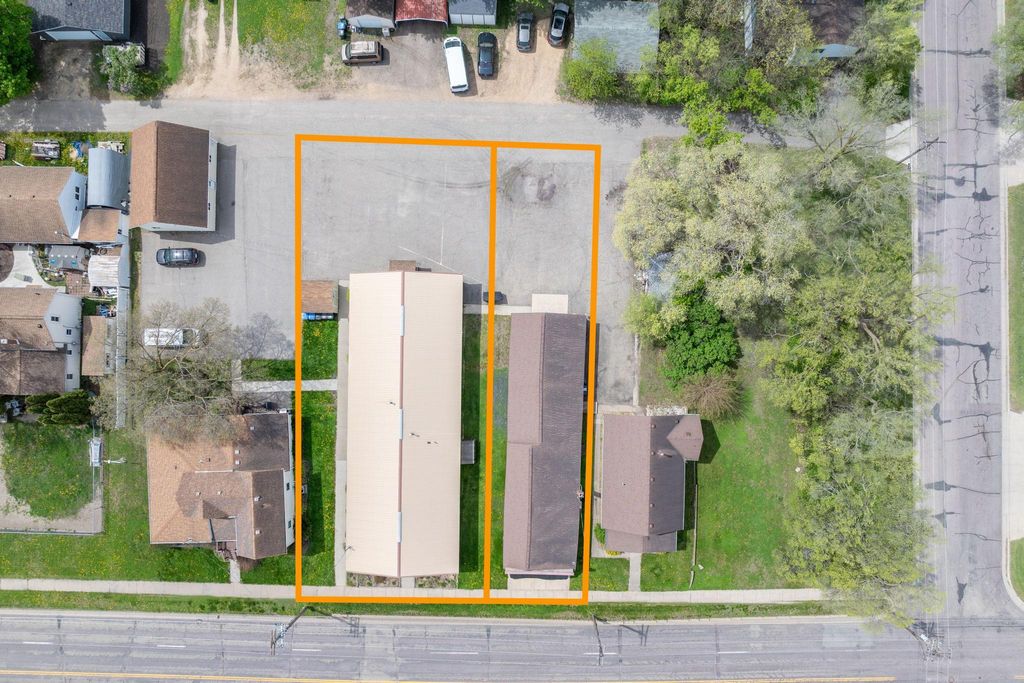 Photo of 1618 and 1620 3rd Avenue, Mankato, MN 56001 (MLS # 7069140)