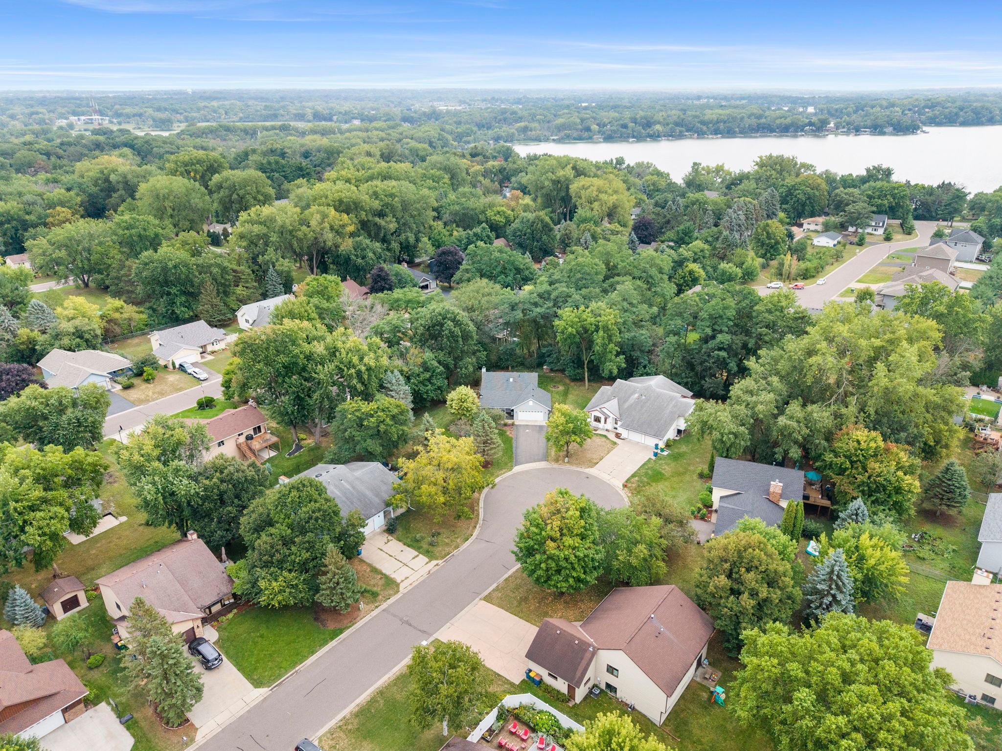 2966 Thunder Bay Road