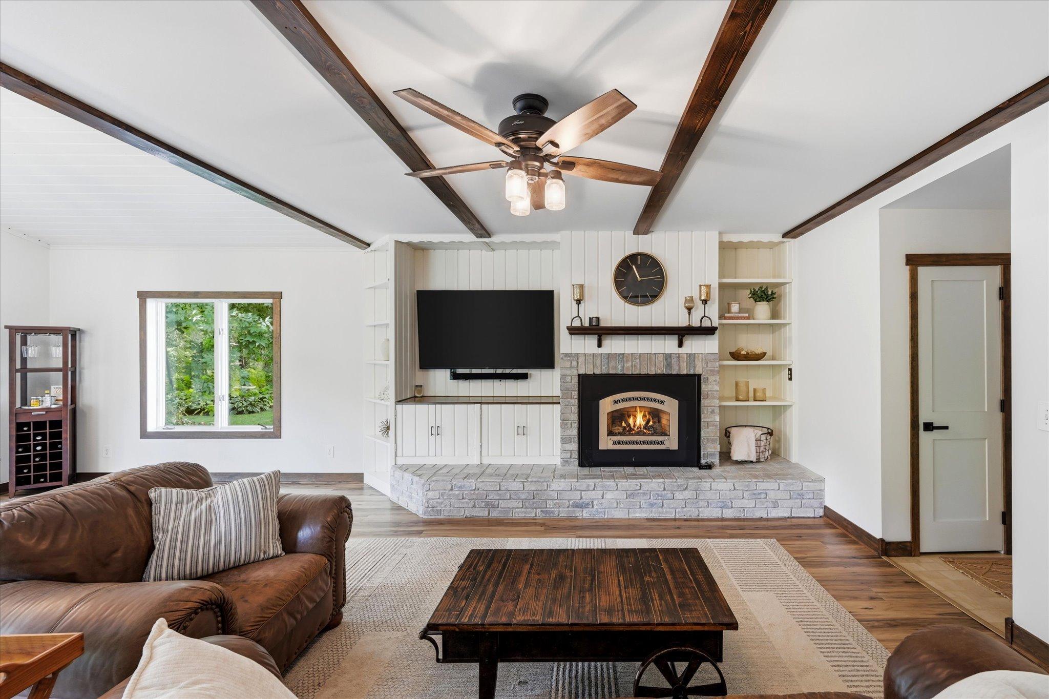 2419 Hidden Valley Lane